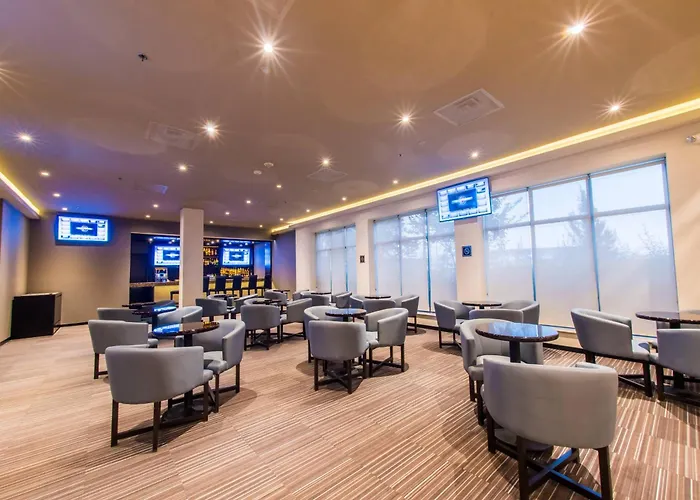 Hotel de golf: Courtyard By Marriott San Luis Potosi